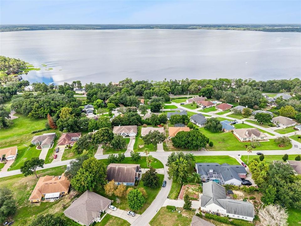 На продажу: $459,999 (3 спален, 2 ванн, 2151 Квадратных фут)