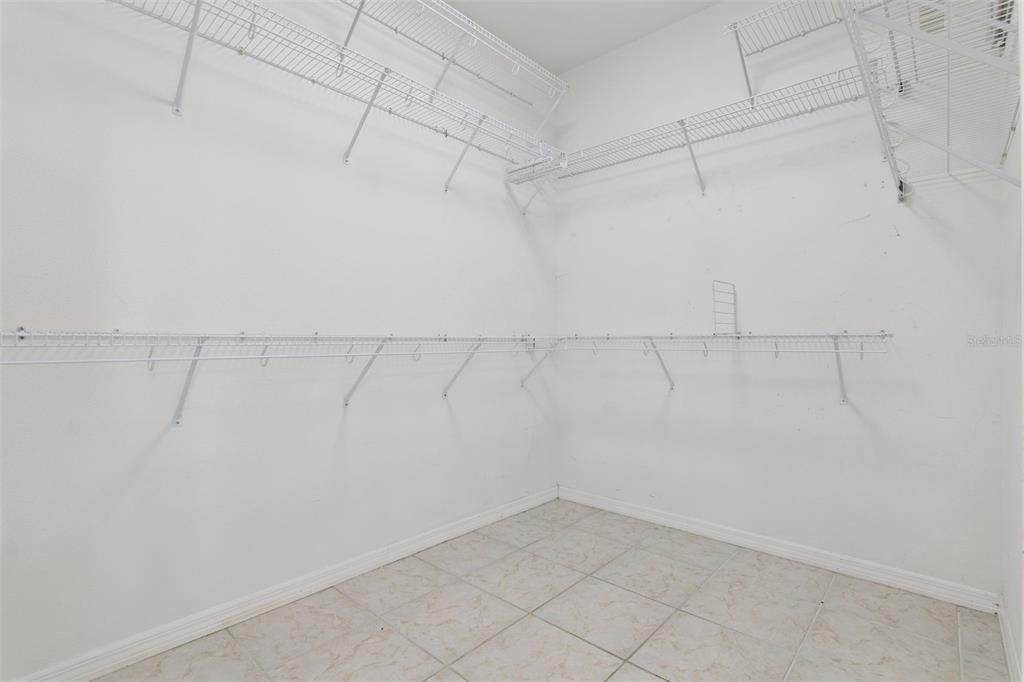 На продажу: $459,999 (3 спален, 2 ванн, 2151 Квадратных фут)