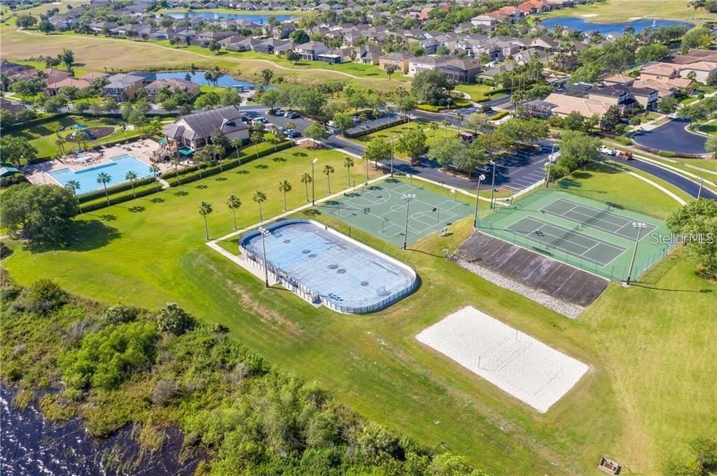 Activo con contrato: $438,000 (3 camas, 2 baños, 1636 Pies cuadrados)