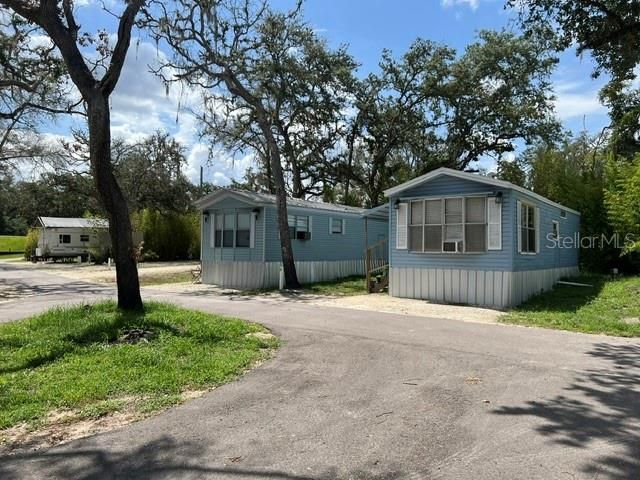 For Sale: $850,000 (0 beds, 0 baths, 2700 Square Feet)