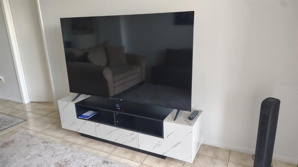 For Rent: $1,500 (1 beds, 1 baths, 675 Square Feet)