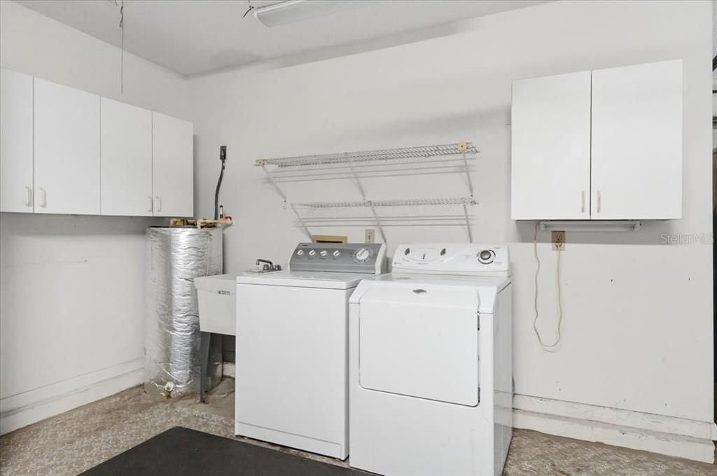 На продажу: $225,000 (2 спален, 2 ванн, 1196 Квадратных фут)