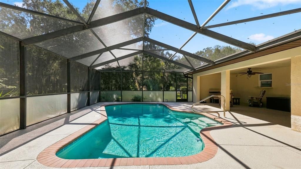 For Sale: $299,500 (3 beds, 2 baths, 1344 Square Feet)