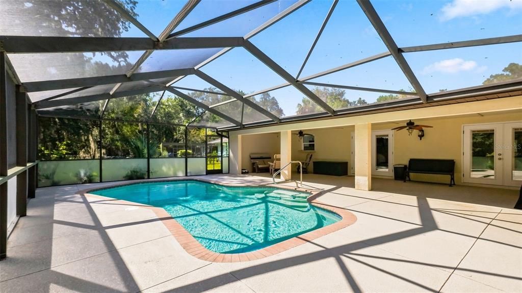 For Sale: $299,500 (3 beds, 2 baths, 1344 Square Feet)