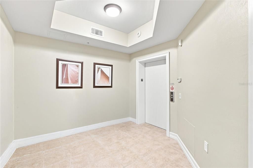 For Sale: $629,900 (3 beds, 3 baths, 2398 Square Feet)