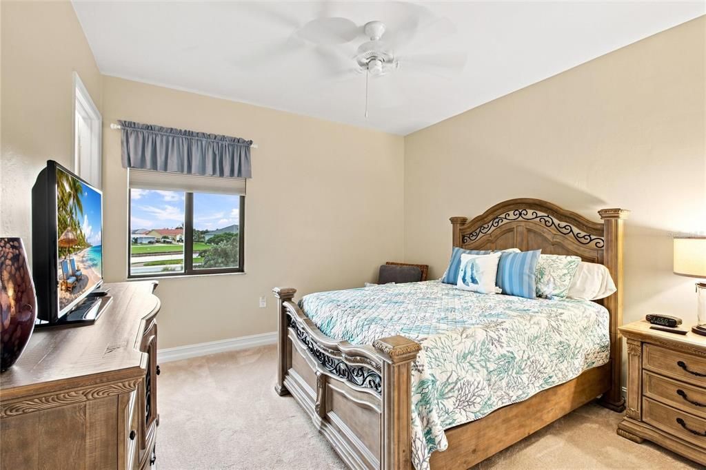 For Sale: $629,900 (3 beds, 3 baths, 2398 Square Feet)