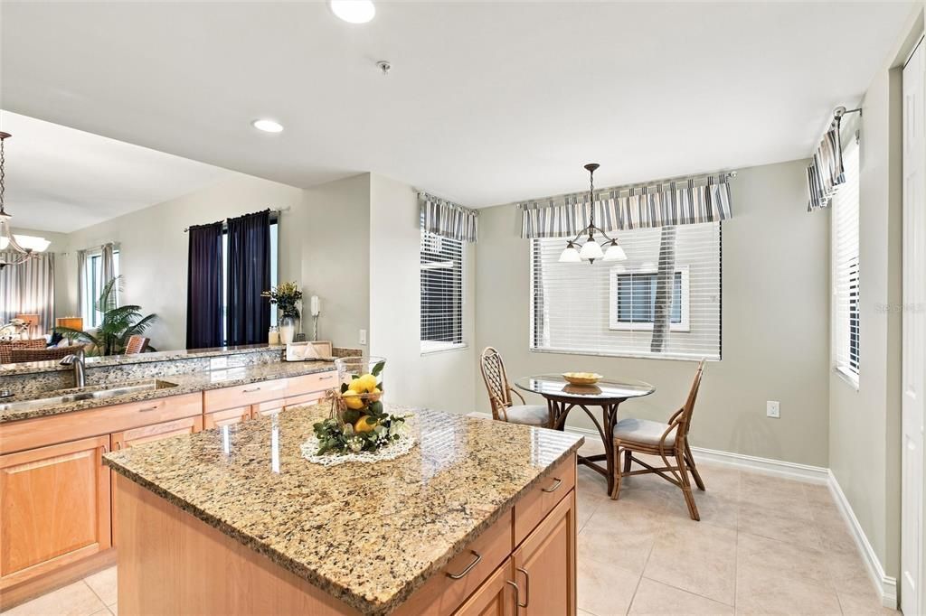 For Sale: $629,900 (3 beds, 3 baths, 2398 Square Feet)