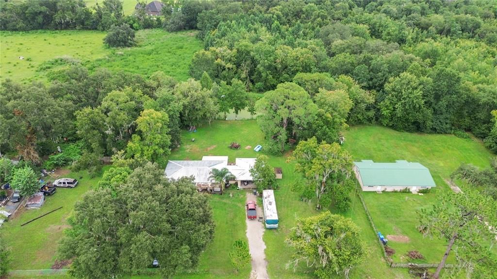 Activo con contrato: $285,000 (3 camas, 2 baños, 1467 Pies cuadrados)