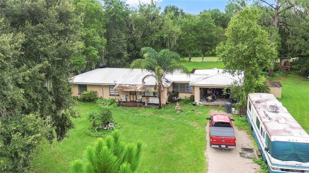 Activo con contrato: $285,000 (3 camas, 2 baños, 1467 Pies cuadrados)