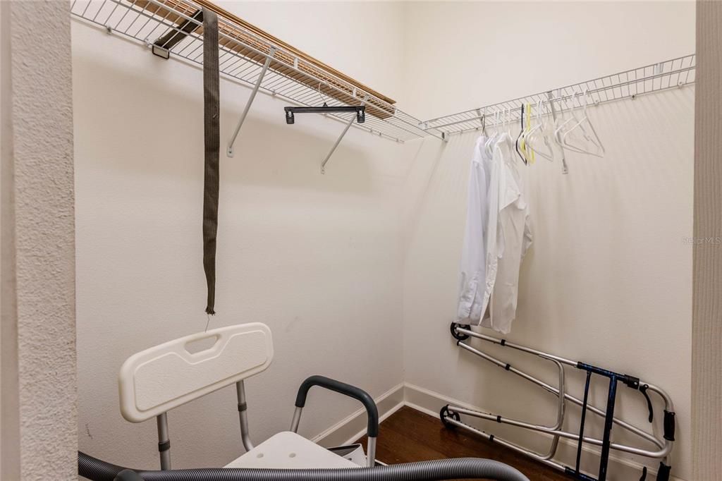 For Sale: $460,000 (3 beds, 2 baths, 2050 Square Feet)