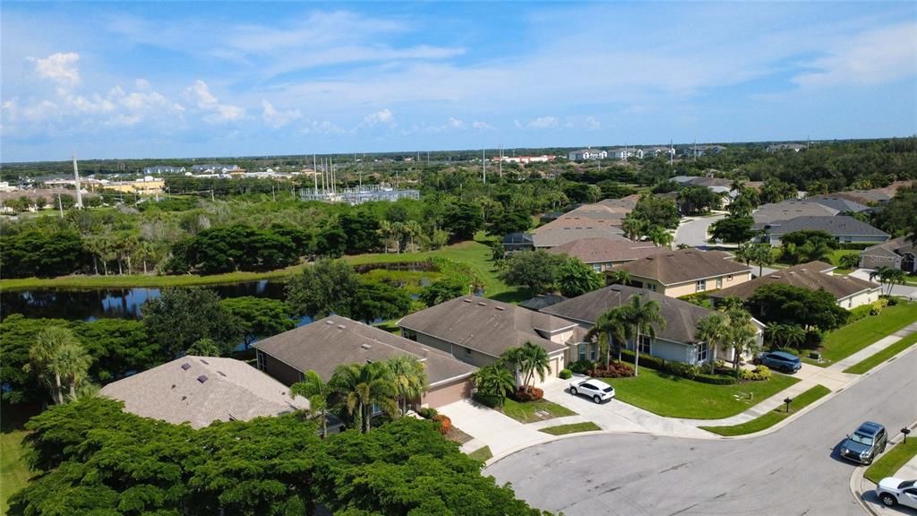 For Sale: $460,000 (3 beds, 2 baths, 2050 Square Feet)