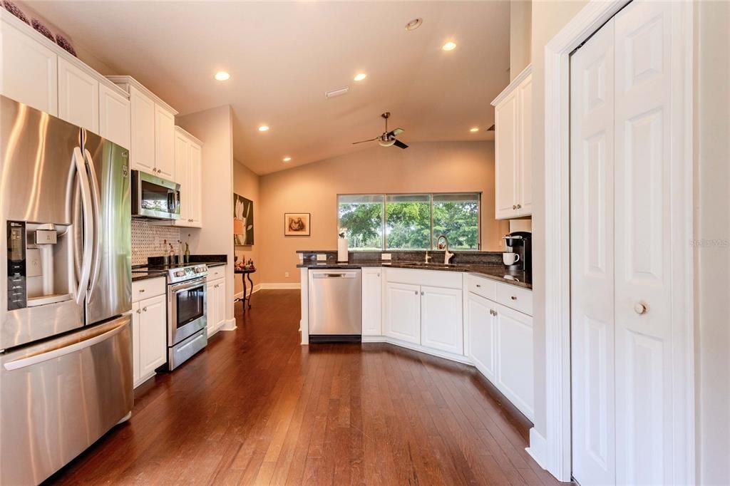 For Sale: $460,000 (3 beds, 2 baths, 2050 Square Feet)