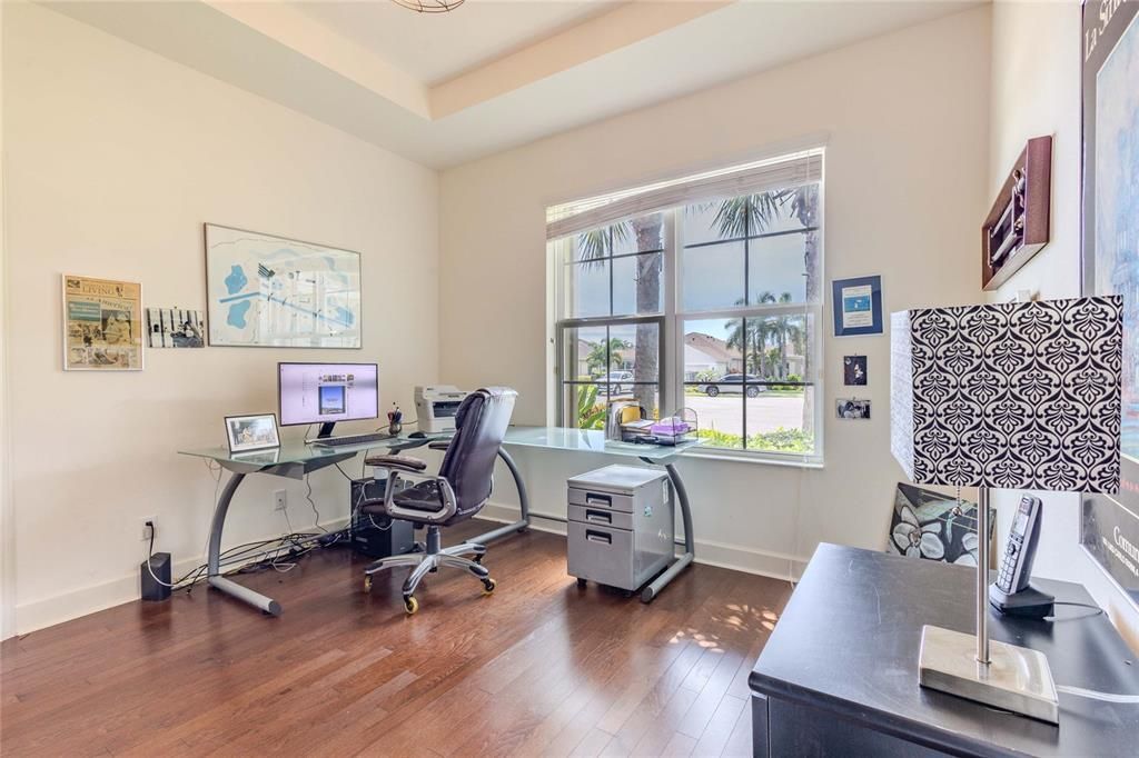 For Sale: $460,000 (3 beds, 2 baths, 2050 Square Feet)
