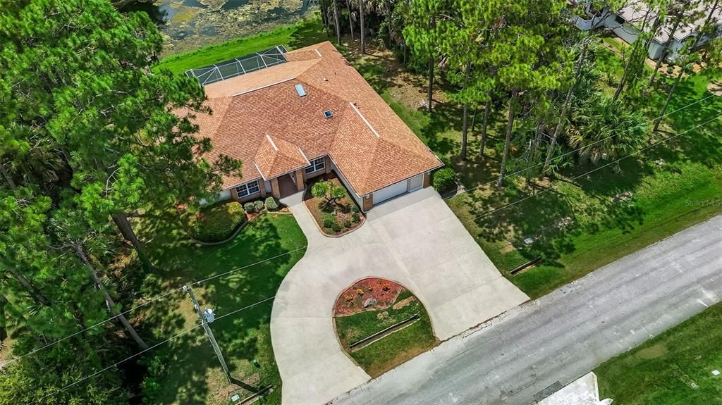 For Sale: $399,900 (4 beds, 2 baths, 2375 Square Feet)