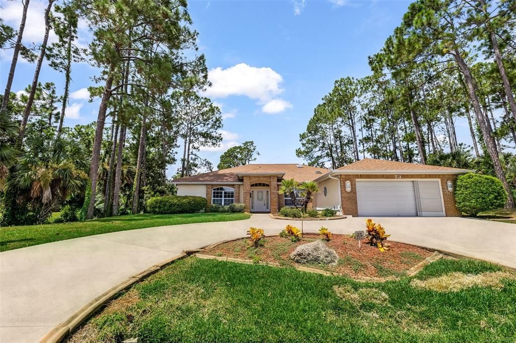 For Sale: $399,900 (4 beds, 2 baths, 2375 Square Feet)