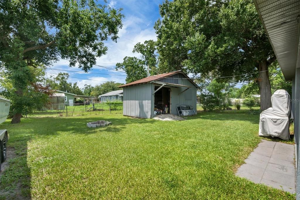 En Venta: $295,000 (3 camas, 2 baños, 1324 Pies cuadrados)