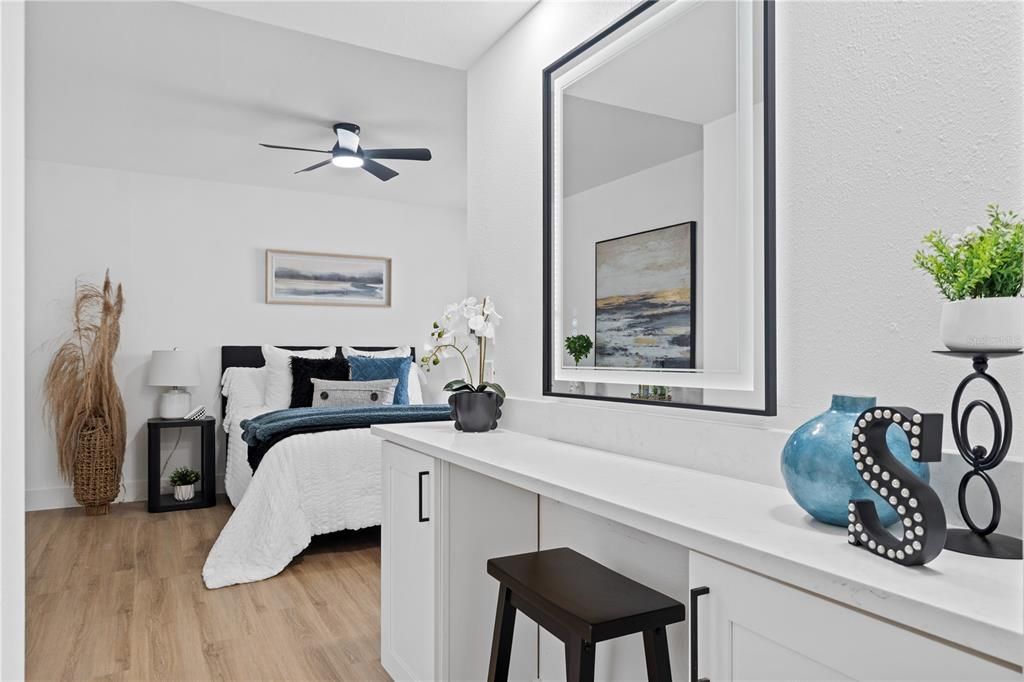 For Sale: $299,000 (2 beds, 2 baths, 1402 Square Feet)