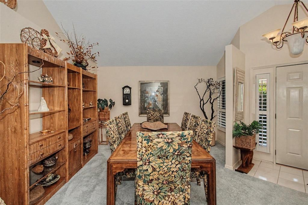 For Sale: $359,000 (3 beds, 2 baths, 1975 Square Feet)