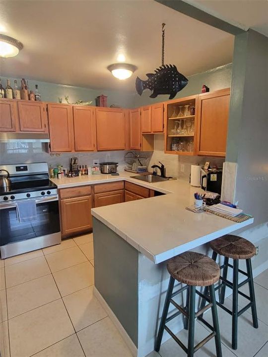 En Venta: $289,900 (2 camas, 1 baños, 912 Pies cuadrados)
