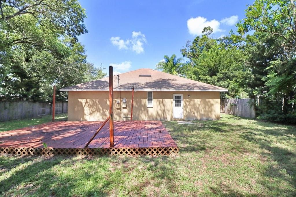 For Rent: $2,375 (3 beds, 2 baths, 1377 Square Feet)