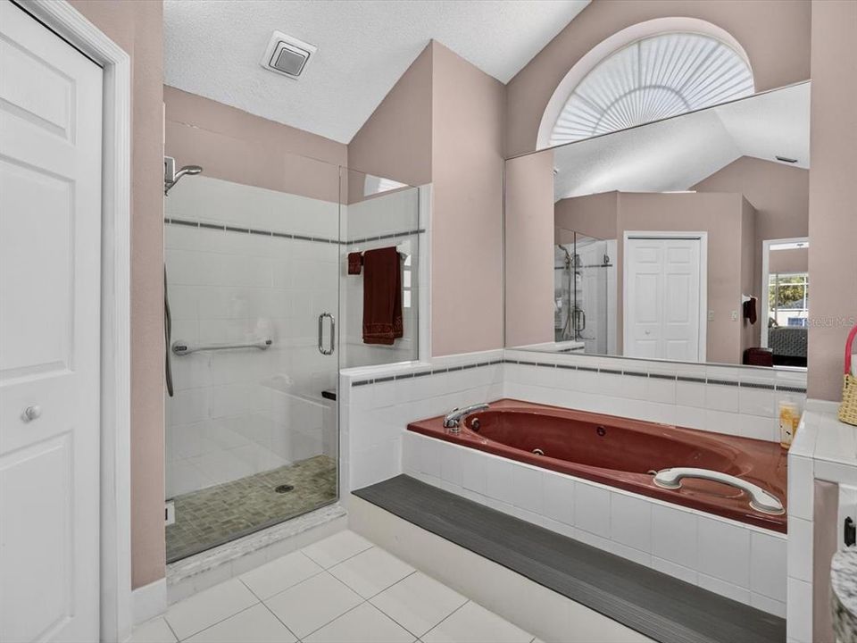 For Sale: $350,000 (3 beds, 2 baths, 2191 Square Feet)