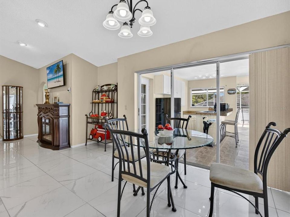 For Sale: $350,000 (3 beds, 2 baths, 2191 Square Feet)