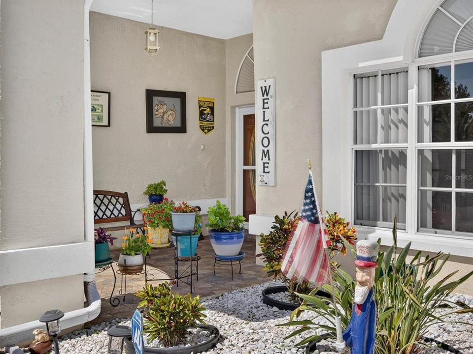 For Sale: $350,000 (3 beds, 2 baths, 2191 Square Feet)