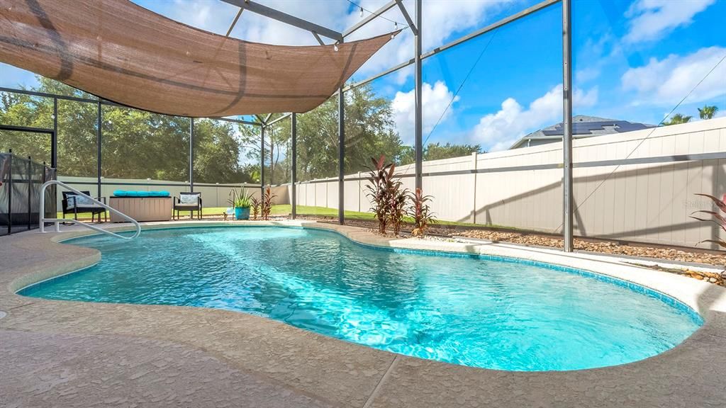 En Venta: $450,000 (5 camas, 2 baños, 2028 Pies cuadrados)