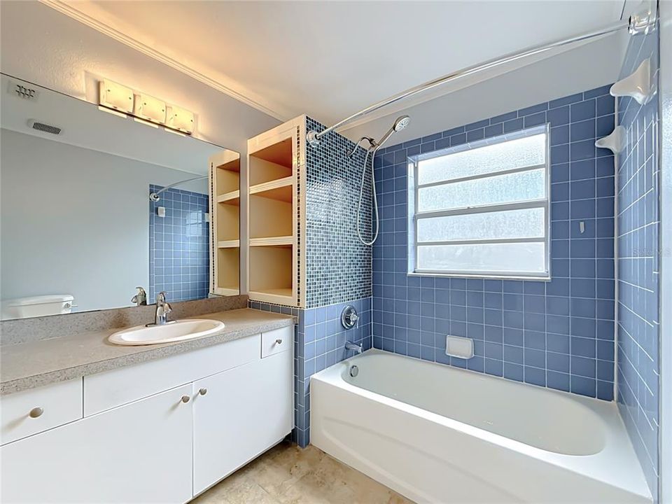 En Venta: $395,000 (3 camas, 2 baños, 1272 Pies cuadrados)