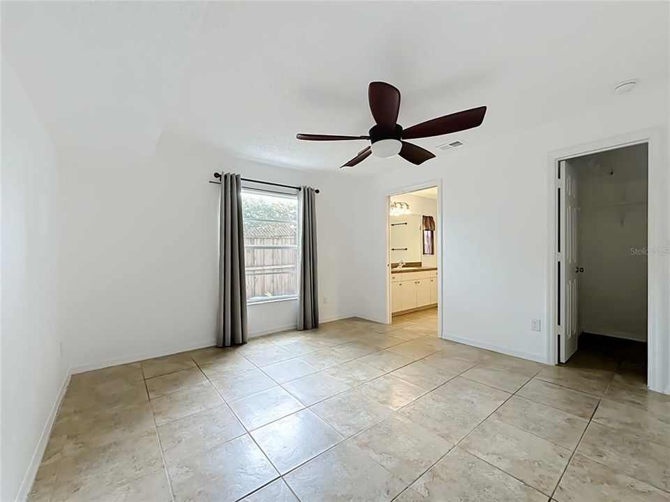 En Venta: $395,000 (3 camas, 2 baños, 1272 Pies cuadrados)