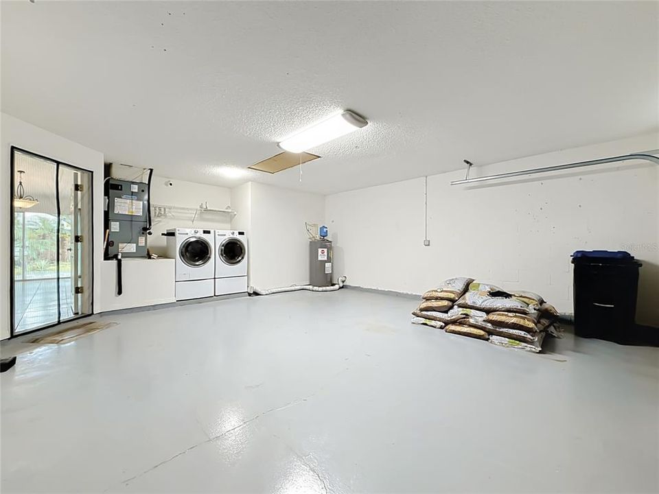 En Venta: $395,000 (3 camas, 2 baños, 1272 Pies cuadrados)