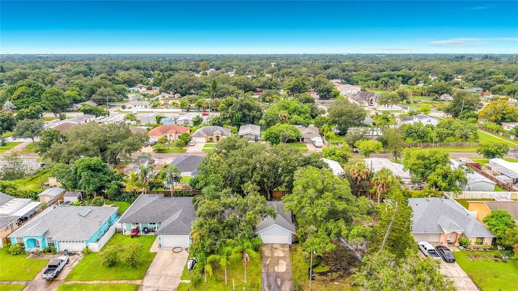 En Venta: $395,000 (3 camas, 2 baños, 1272 Pies cuadrados)