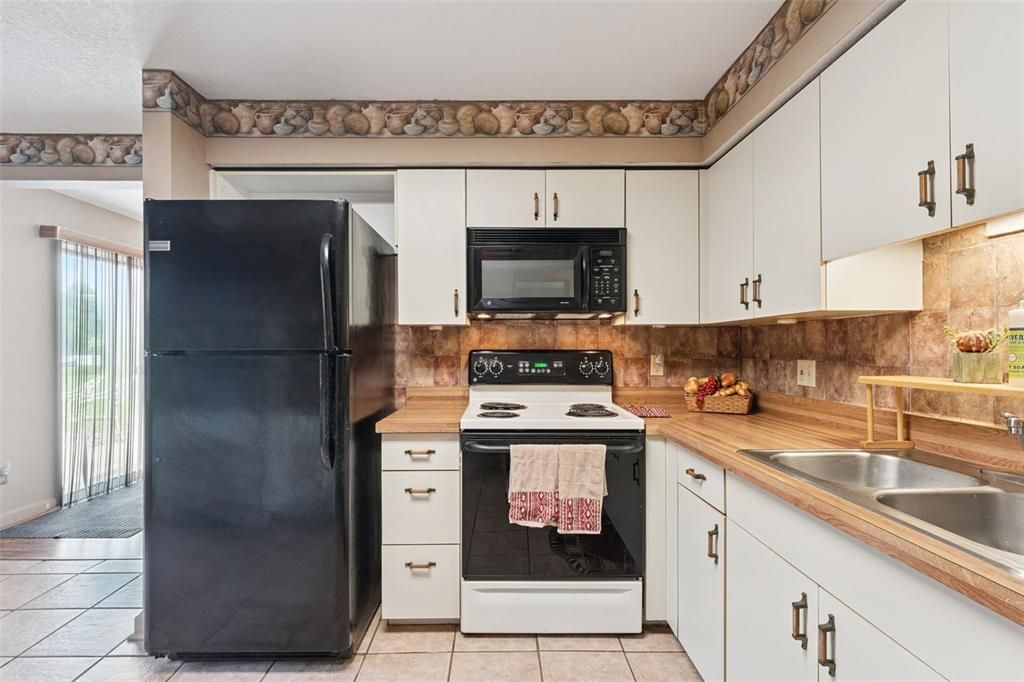 En Venta: $625,000 (2 camas, 2 baños, 1351 Pies cuadrados)
