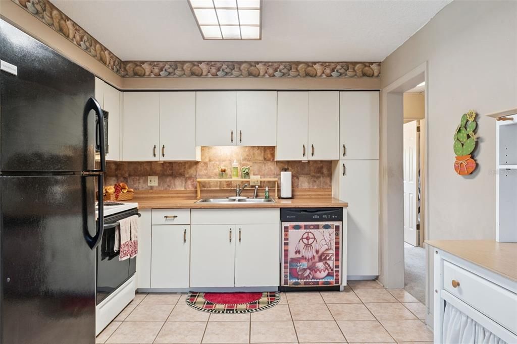 En Venta: $625,000 (2 camas, 2 baños, 1351 Pies cuadrados)
