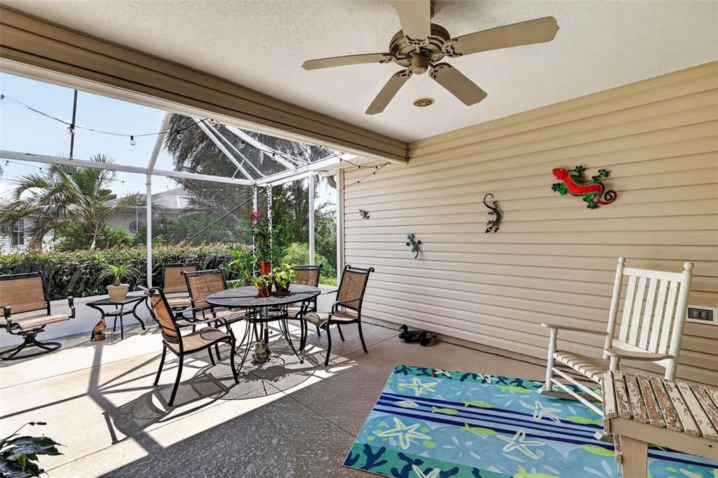 For Sale: $415,000 (3 beds, 2 baths, 1902 Square Feet)