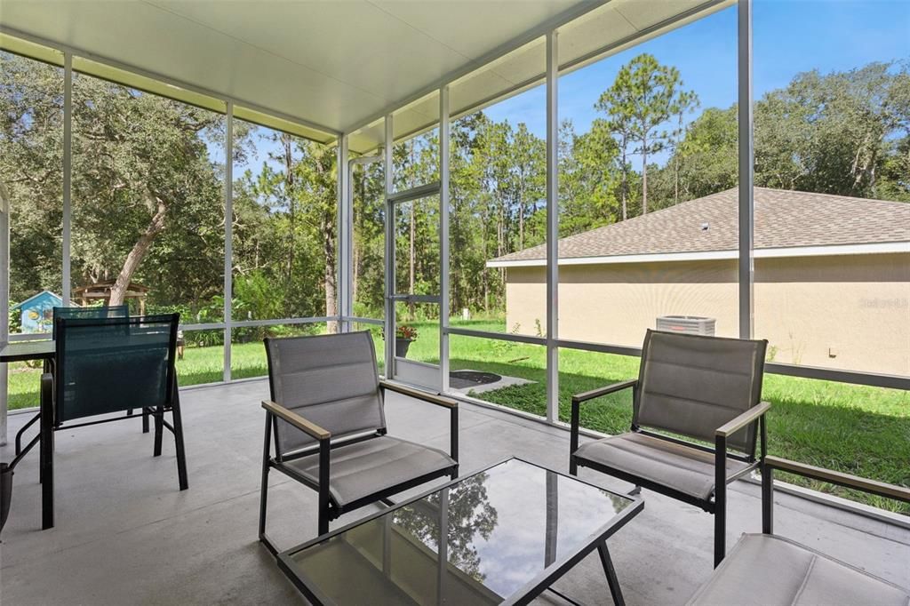 For Sale: $295,000 (2 beds, 2 baths, 1530 Square Feet)