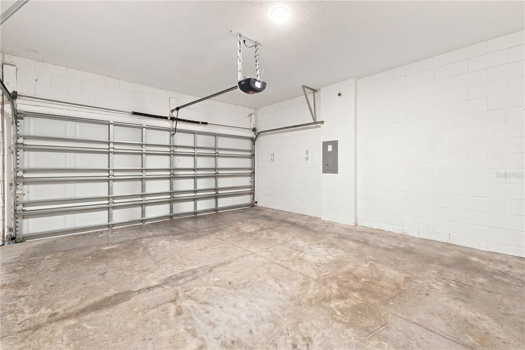 En Venta: $289,900 (3 camas, 2 baños, 1571 Pies cuadrados)