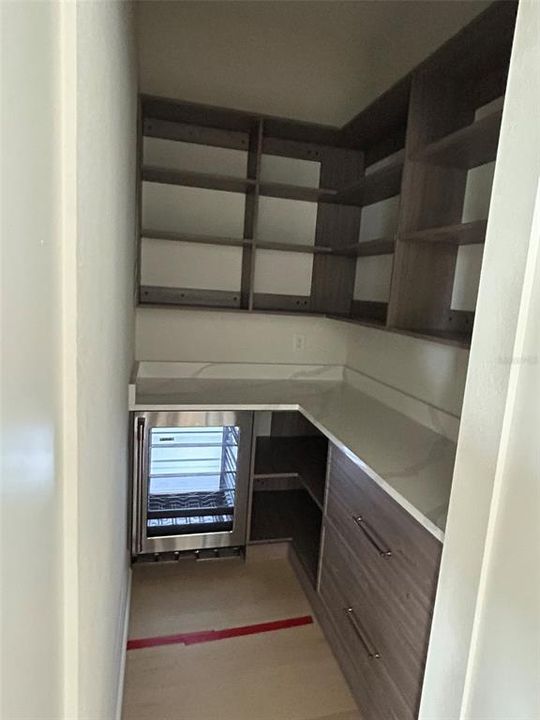 En Venta: $1,497,430 (4 camas, 3 baños, 3193 Pies cuadrados)