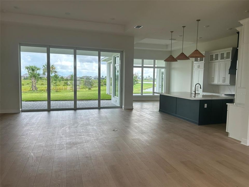 En Venta: $1,497,430 (4 camas, 3 baños, 3193 Pies cuadrados)