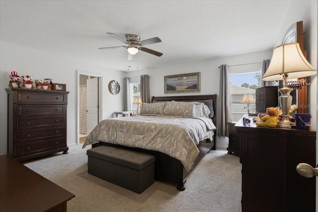 For Sale: $469,000 (4 beds, 2 baths, 1806 Square Feet)