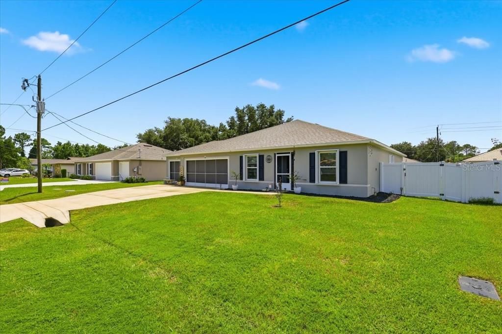 For Sale: $469,000 (4 beds, 2 baths, 1806 Square Feet)