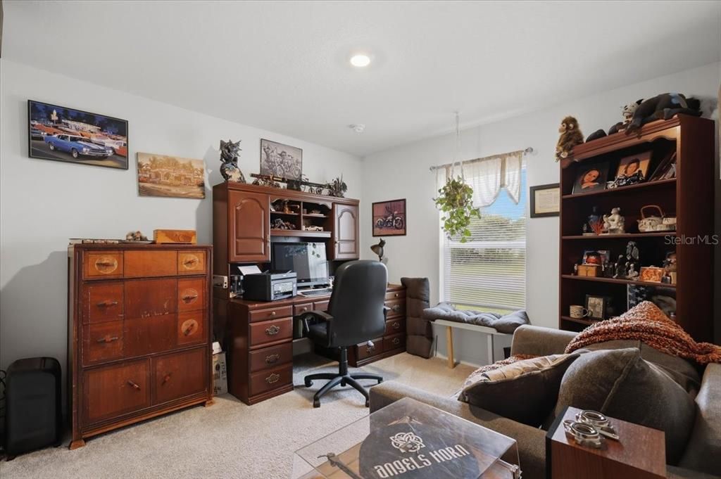 For Sale: $469,000 (4 beds, 2 baths, 1806 Square Feet)