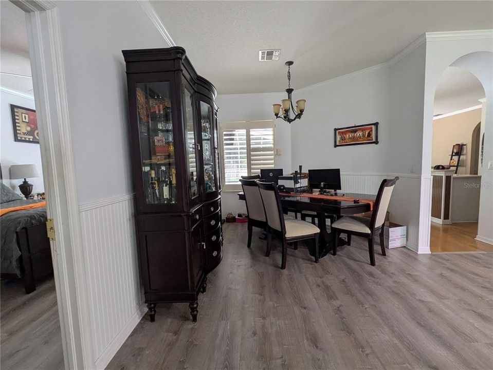 For Rent: $3,900 (3 beds, 2 baths, 1869 Square Feet)