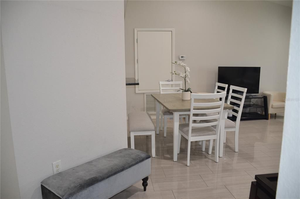For Sale: $270,000 (3 beds, 2 baths, 1499 Square Feet)