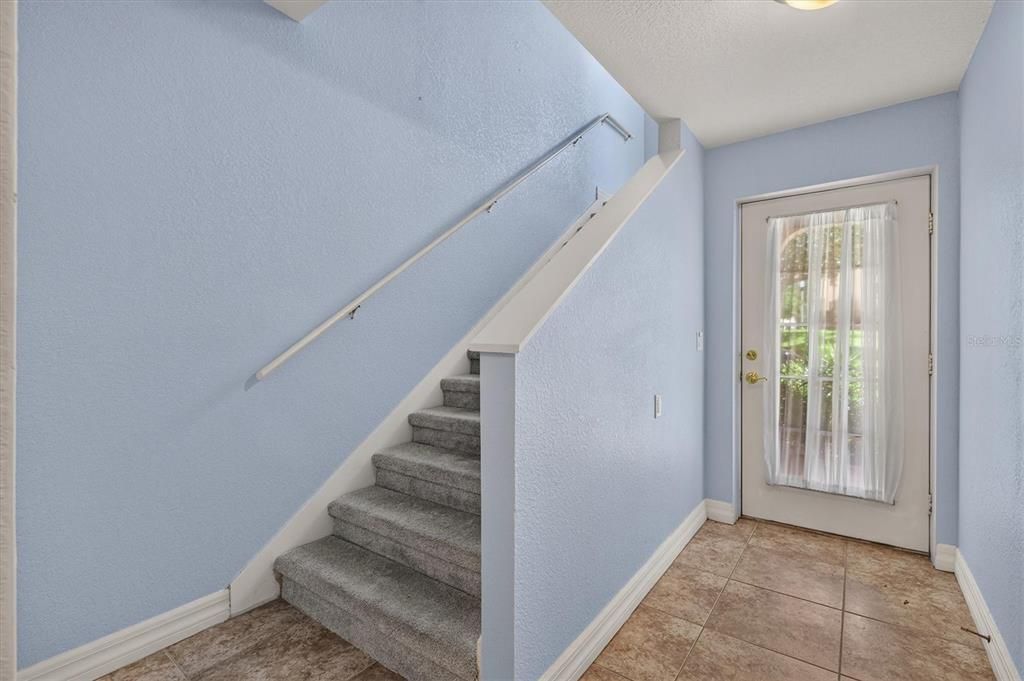 En Venta: $479,000 (3 camas, 3 baños, 2599 Pies cuadrados)