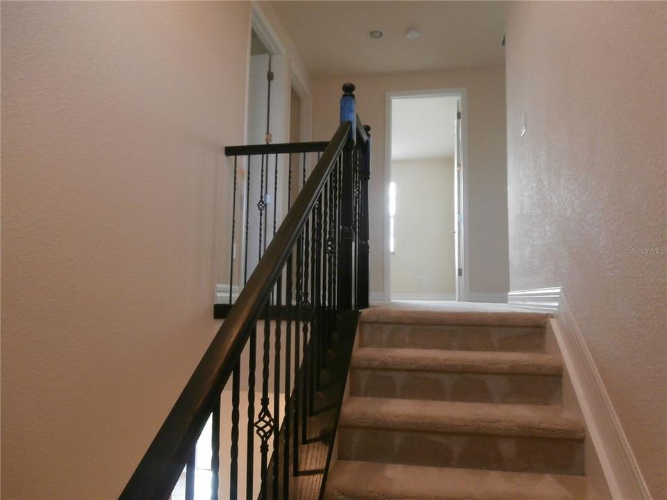 For Rent: $3,600 (4 beds, 3 baths, 2571 Square Feet)