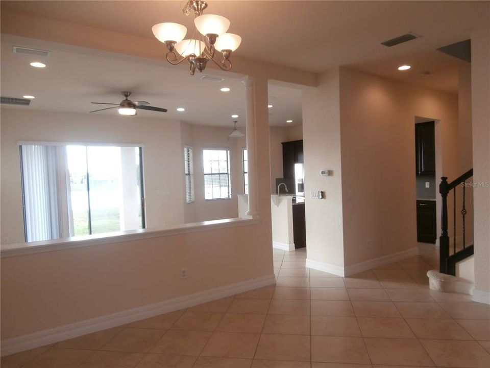 For Rent: $3,600 (4 beds, 3 baths, 2571 Square Feet)