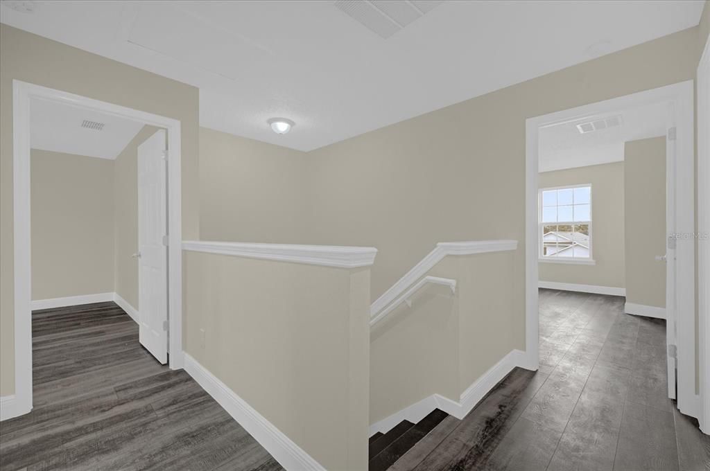 На продажу: $559,990 (4 спален, 2 ванн, 2031 Квадратных фут)