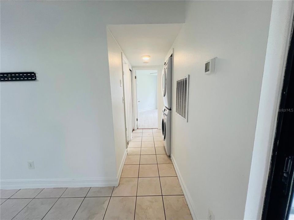 For Rent: $1,650 (2 beds, 2 baths, 820 Square Feet)