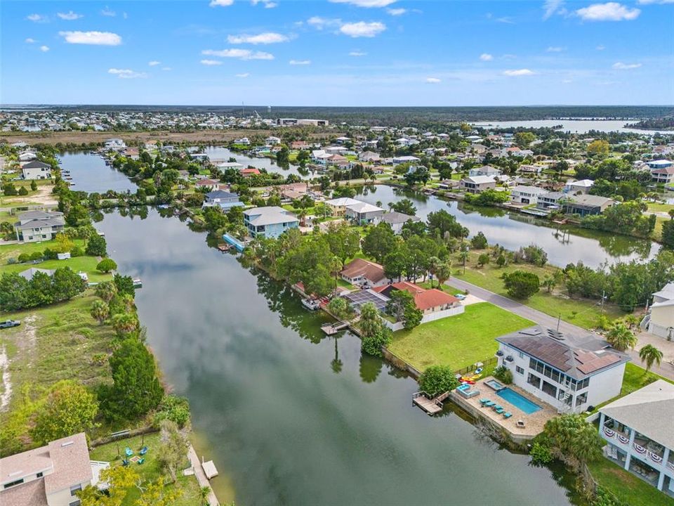 На продажу: $125,000 (0.16 acres)